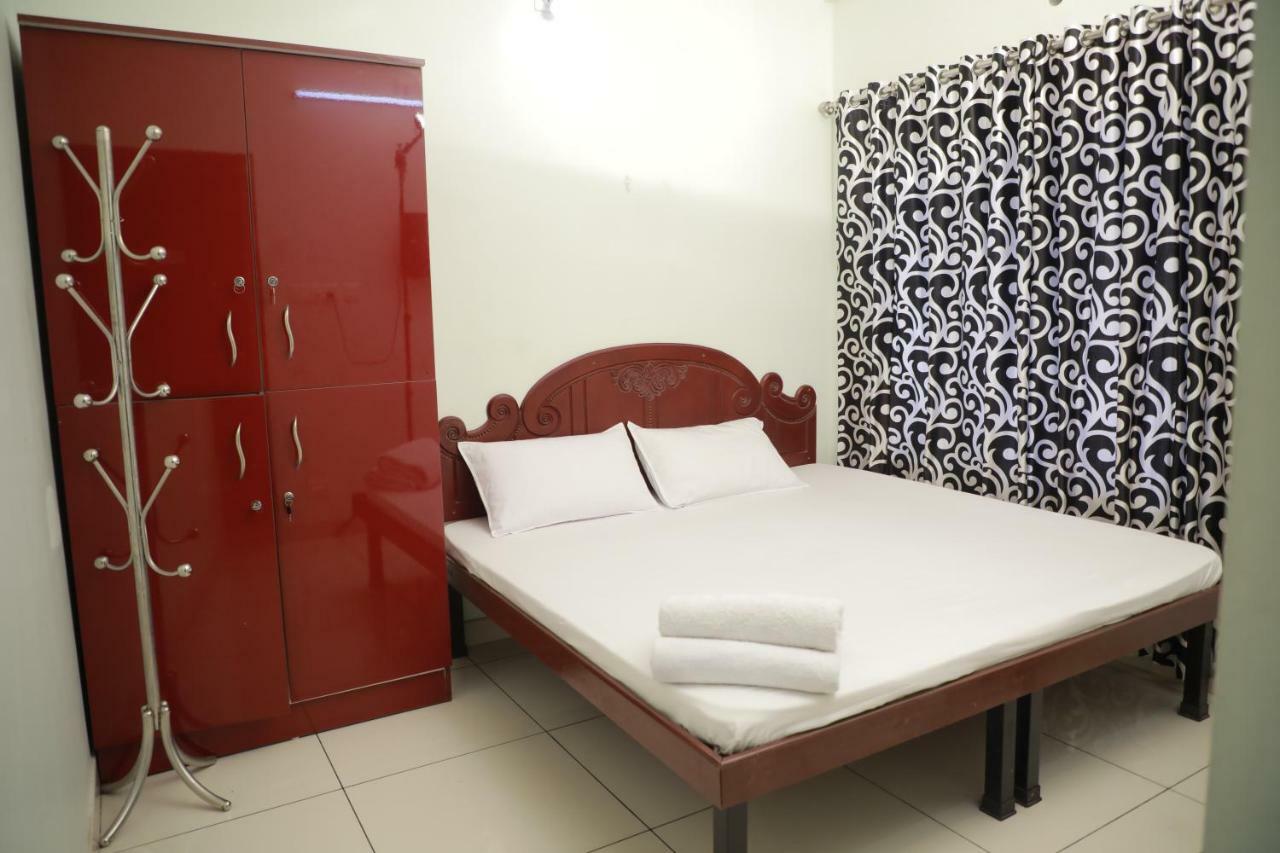Pavithram Residency Bed & Breakfast Kollam Exterior photo
